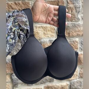Dreamfit Women's Black Bra size 40 DDD NEW